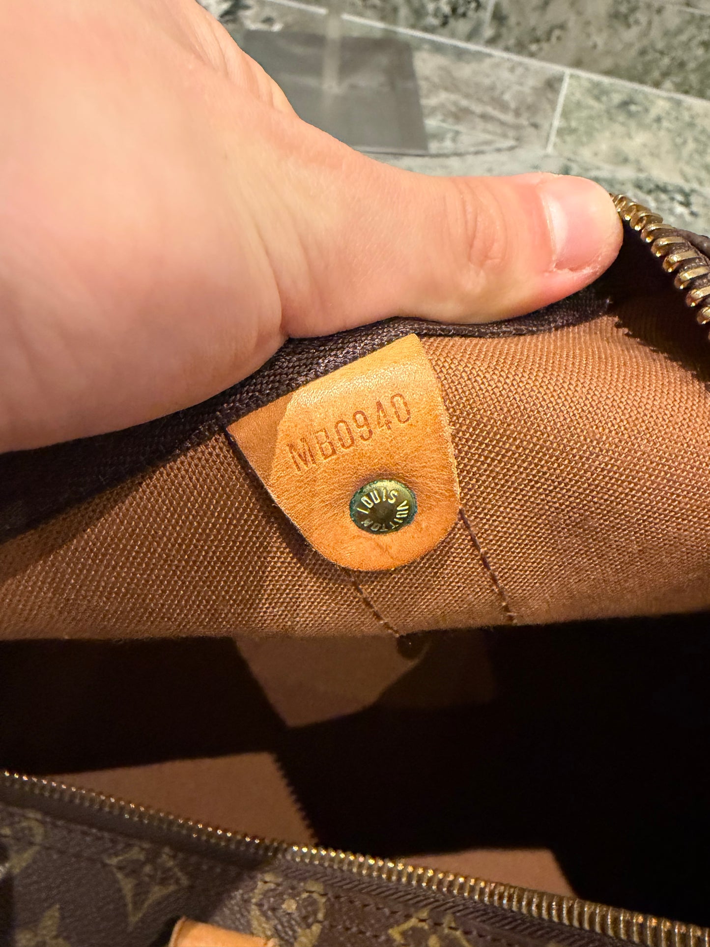 Louis Vuitton keepall 50