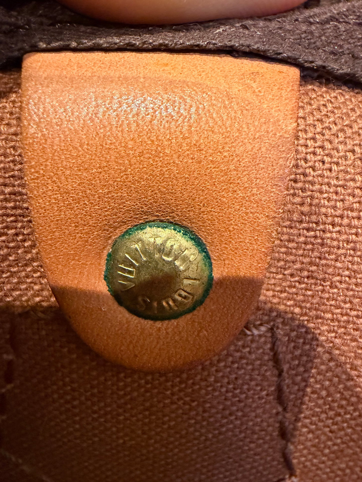 Louis Vuitton speedy 35