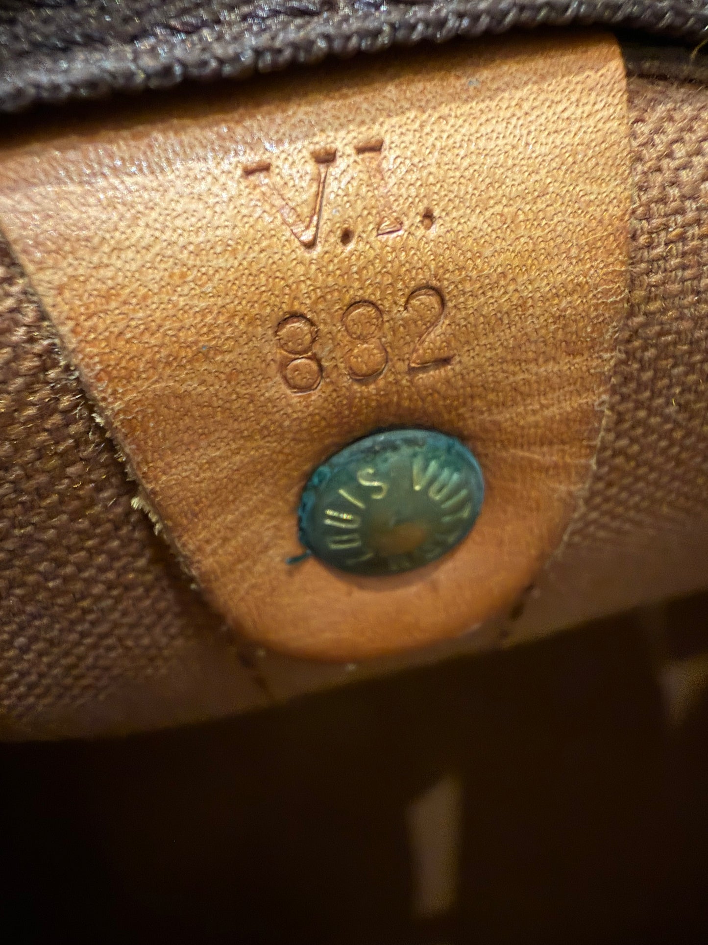 Louis Vuitton keepall 50
