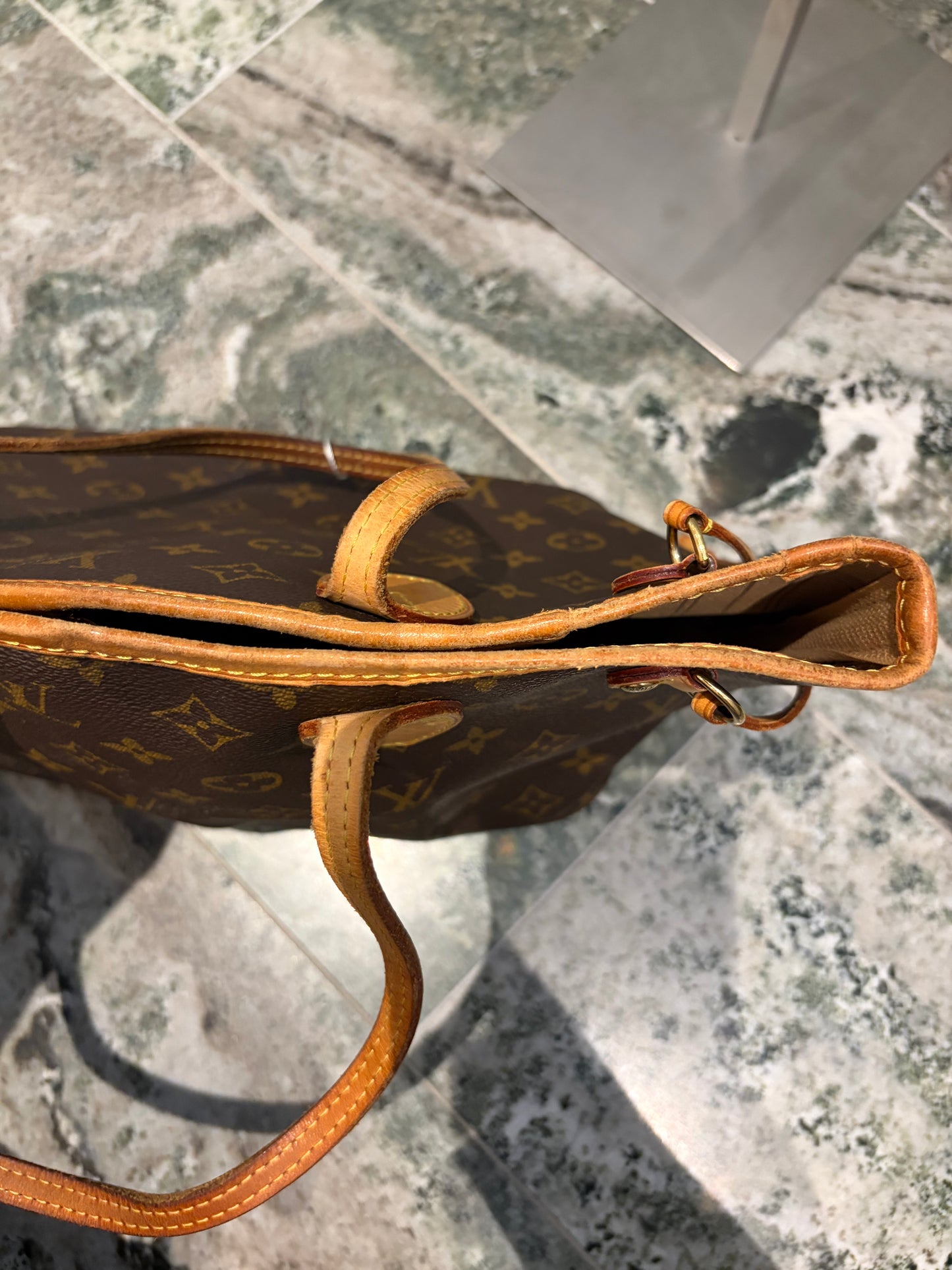 Louis Vuitton Neverfull PM