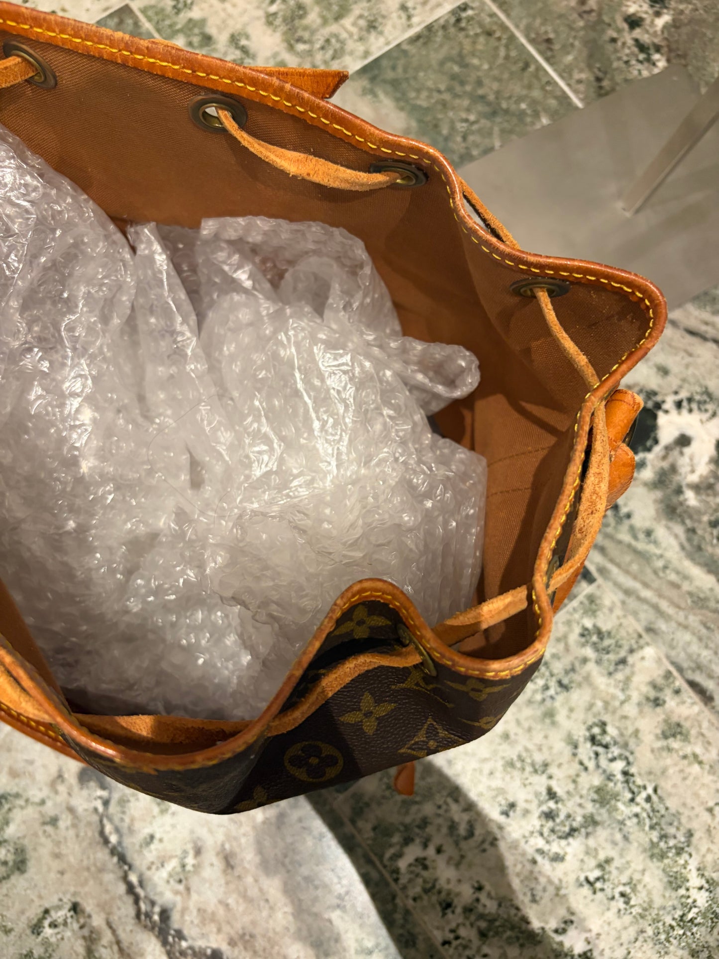 Louis Vuitton Noé pétite