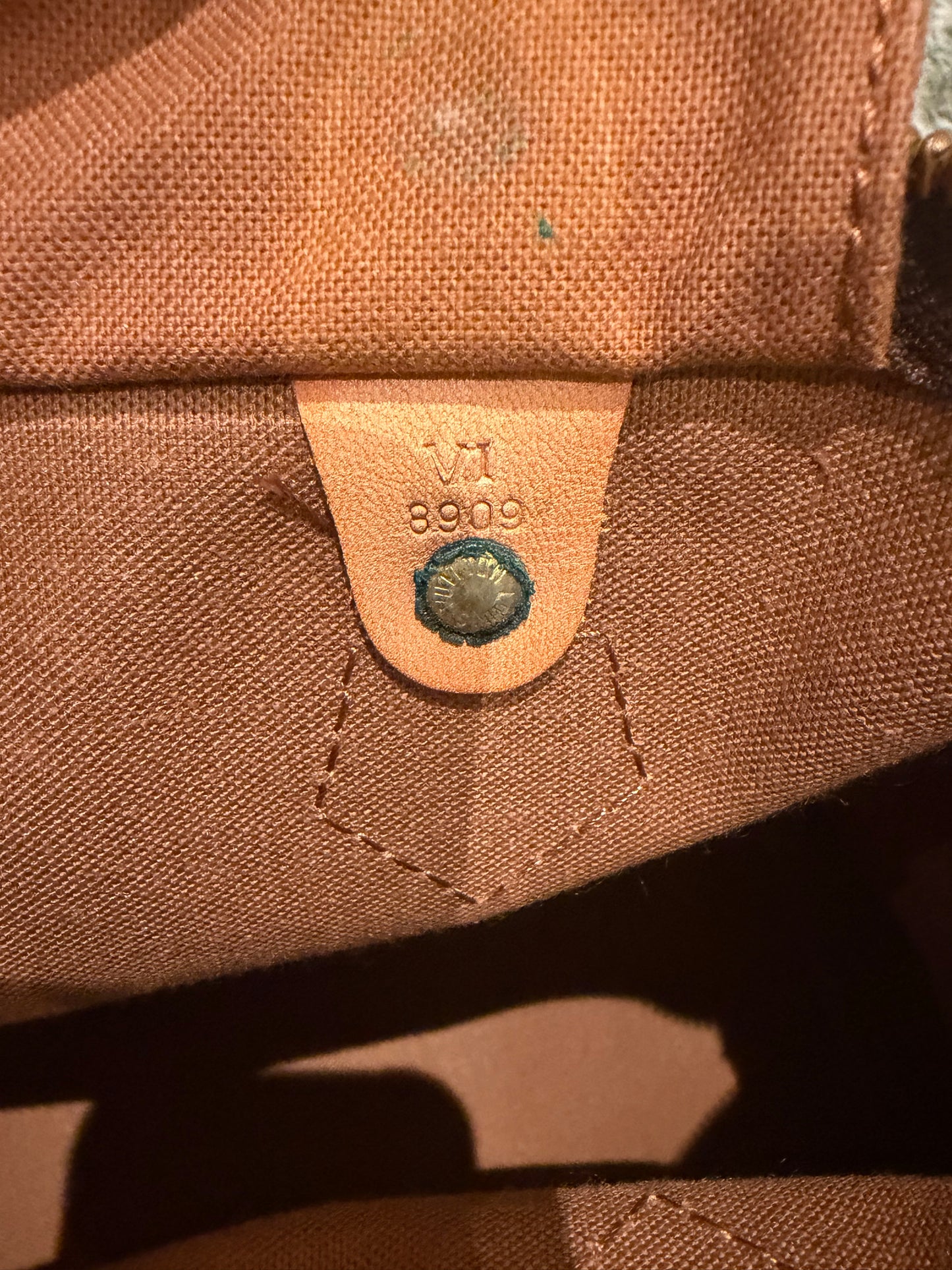 Louis Vuitton speedy 30