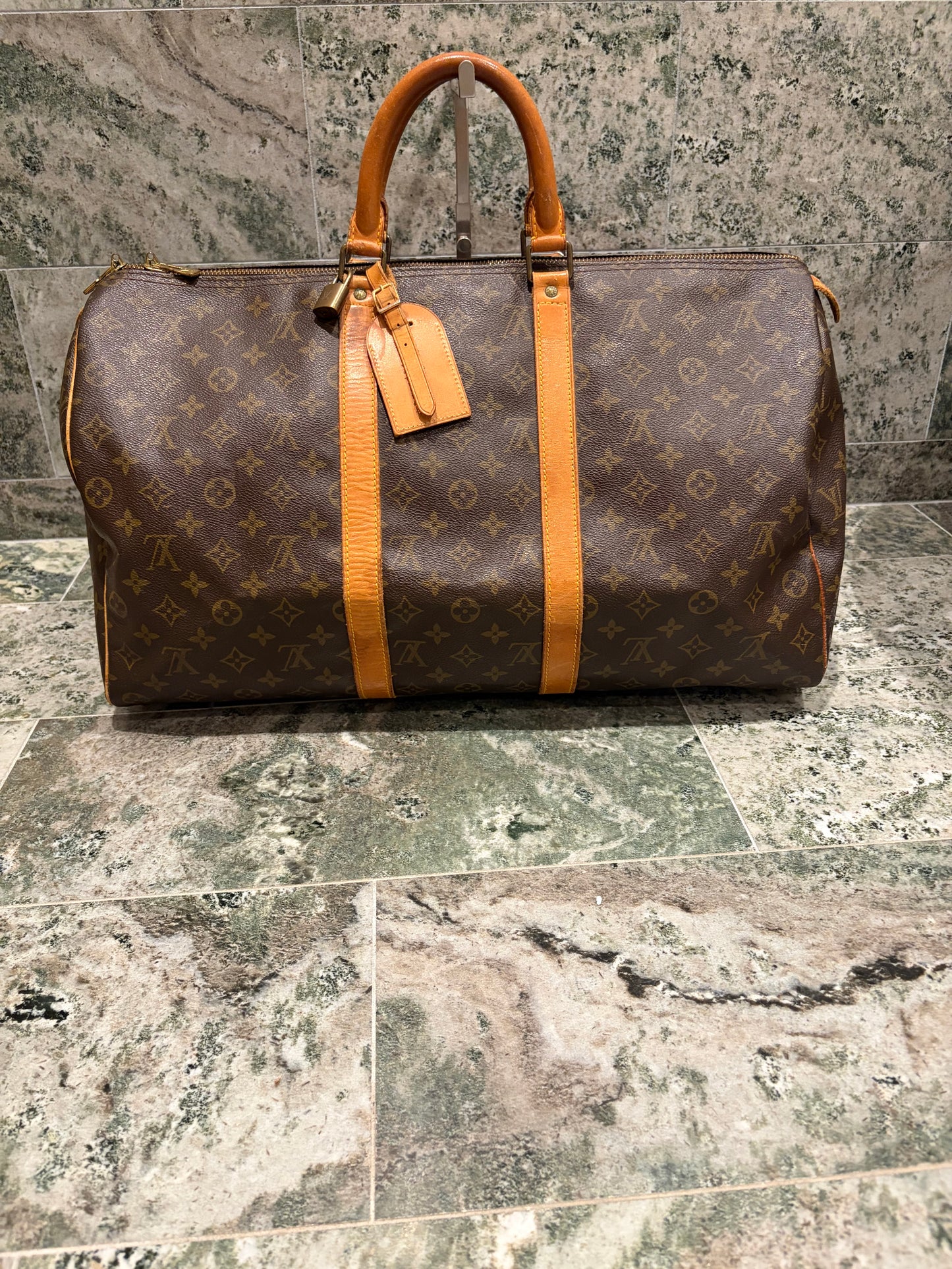 Louis Vuitton keepall 50