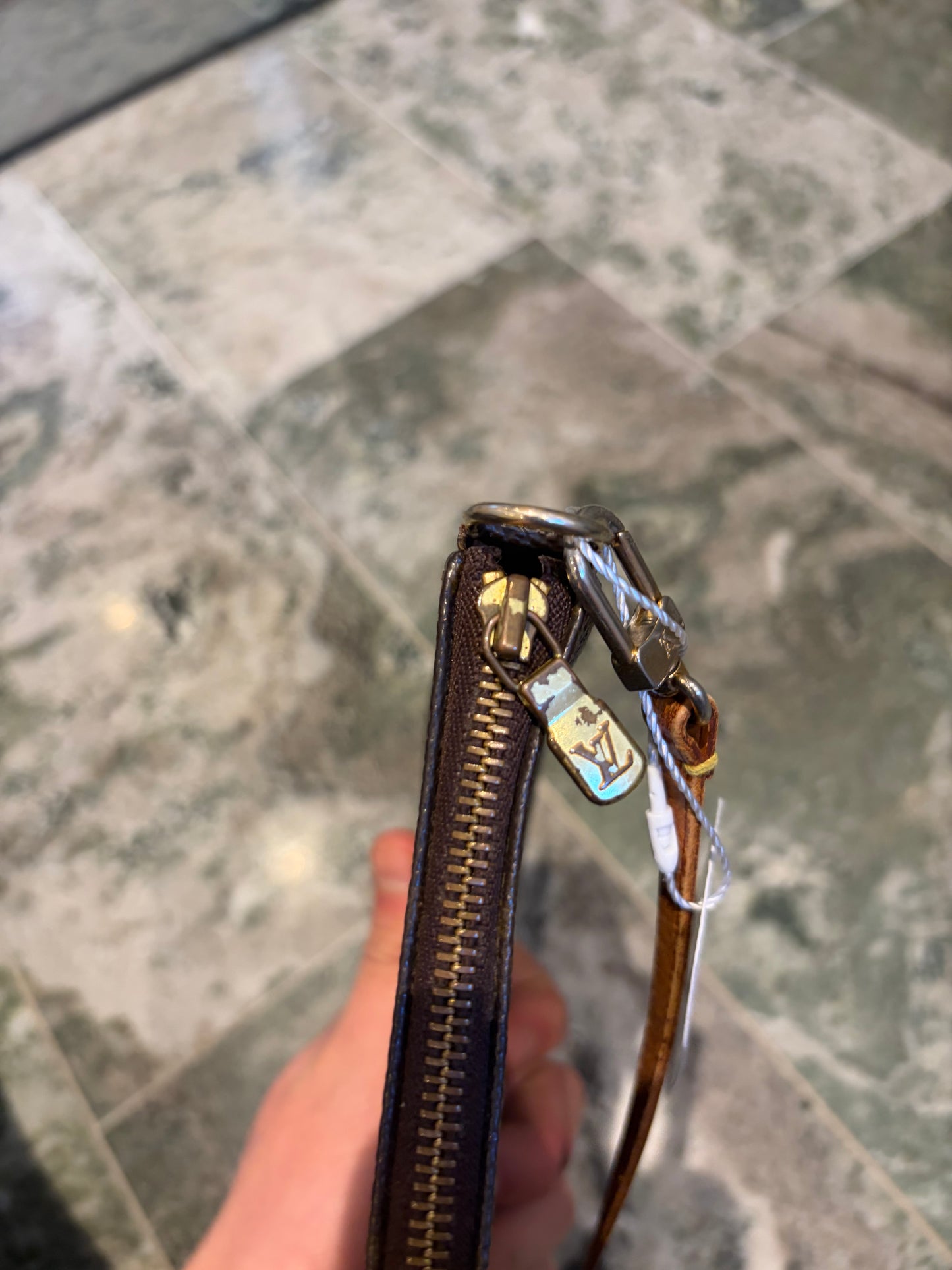 Louis Vuitton pochette accessories