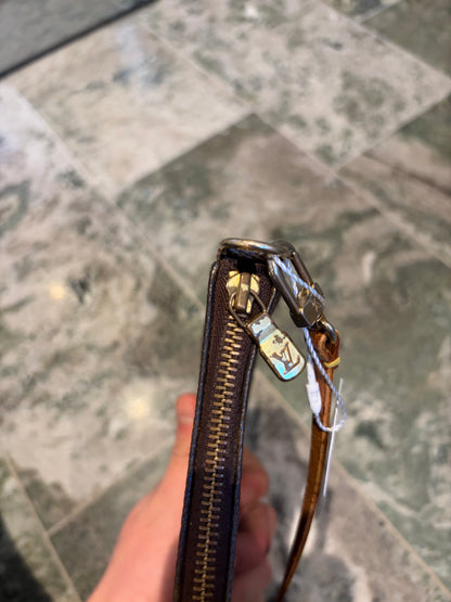 Louis Vuitton pochette accessories