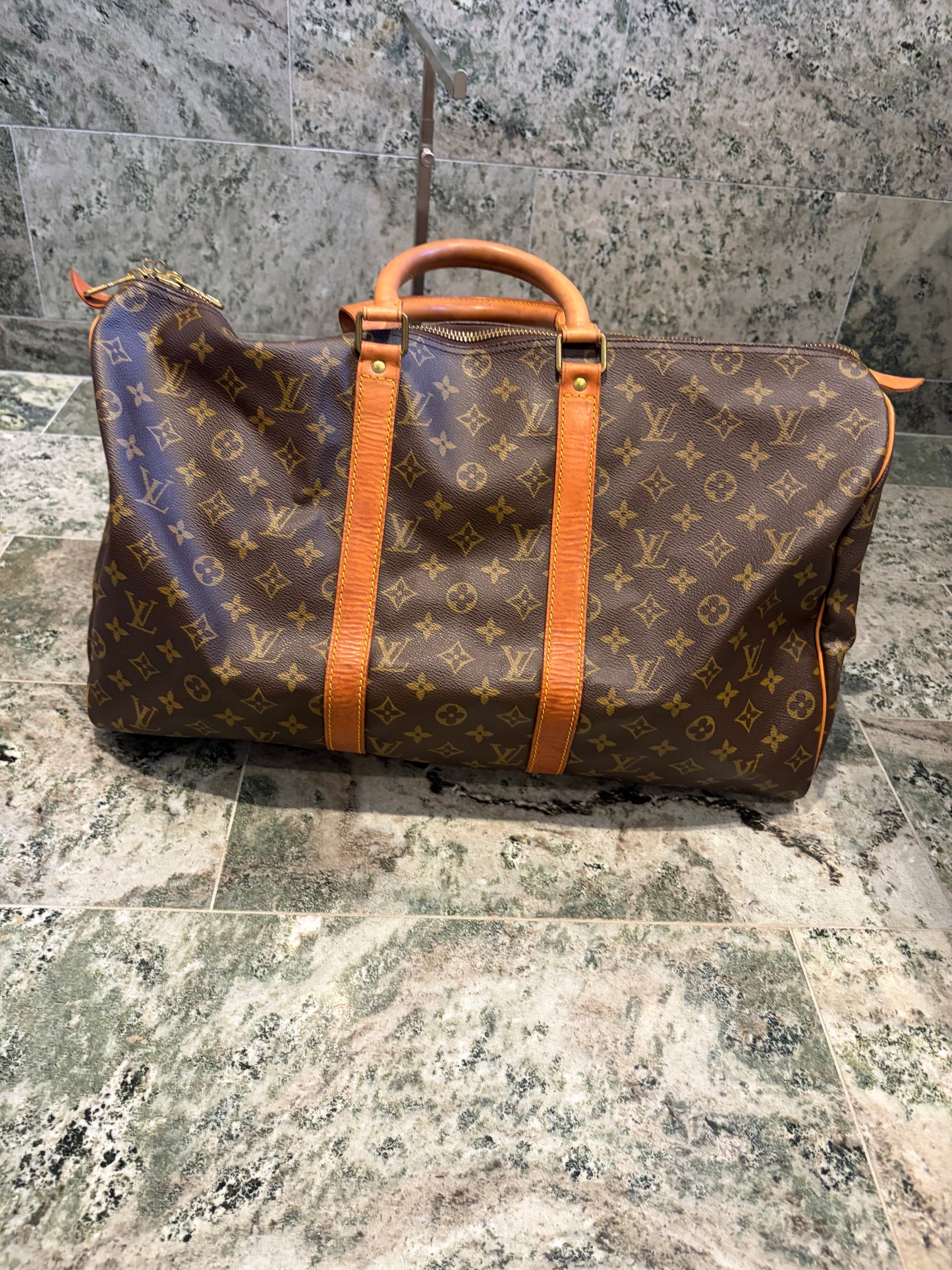 Louis Vuitton keepall 50