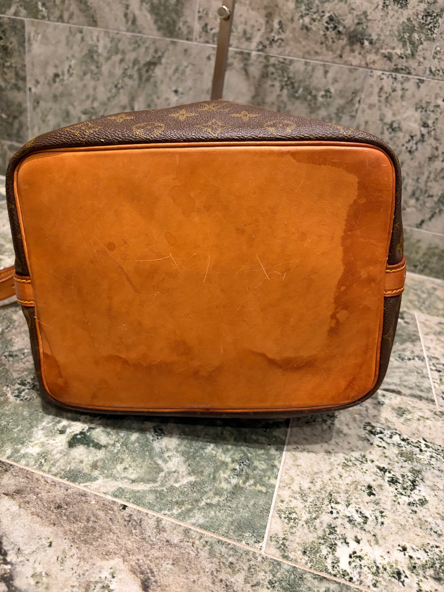 Louis Vuitton Noé pétite
