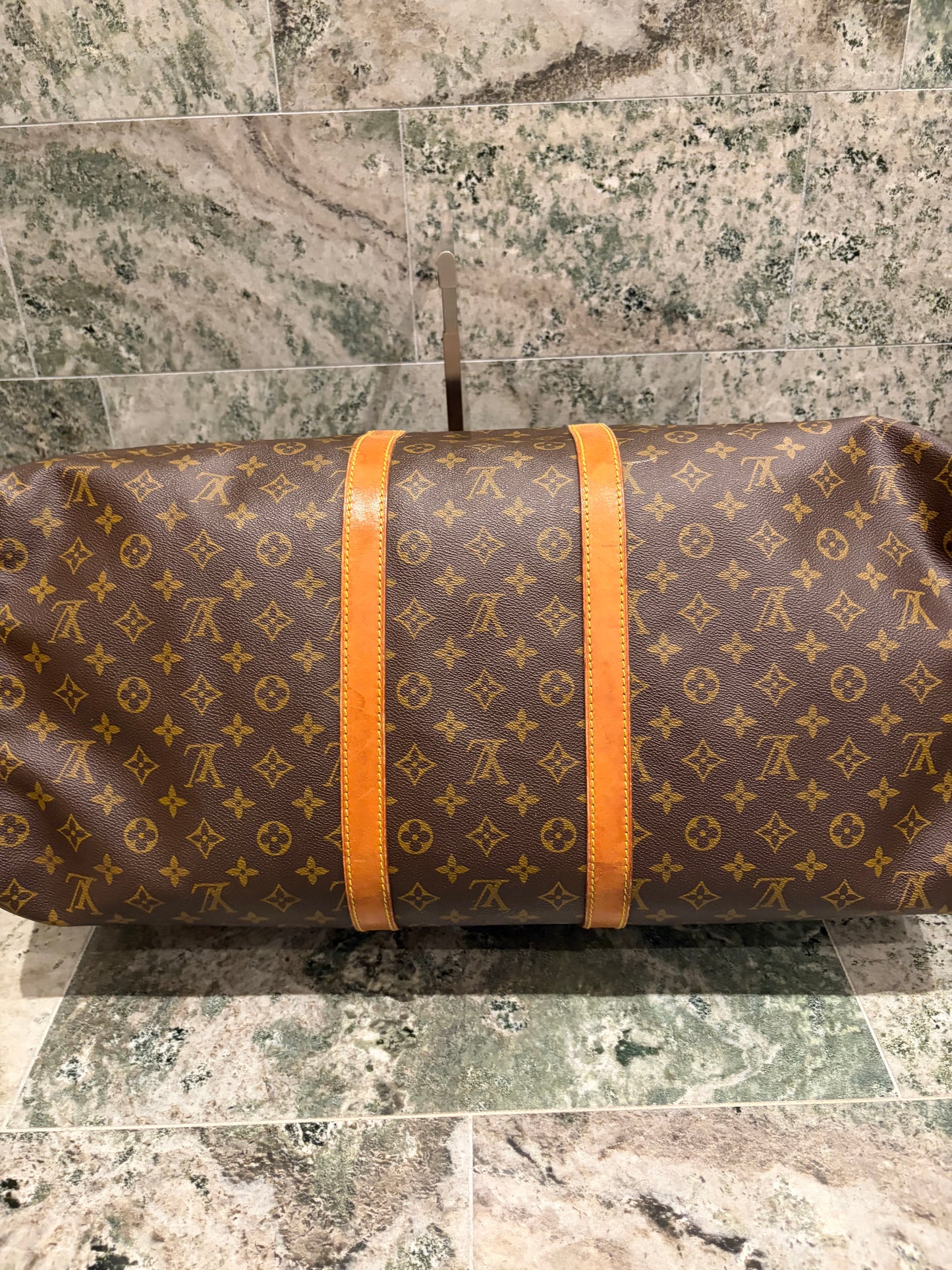 Louis Vuitton keepall 55