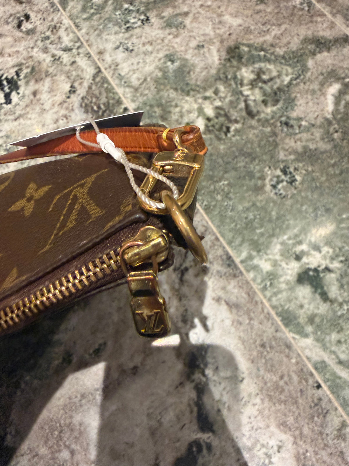 Louis Vuitton pochette accessories