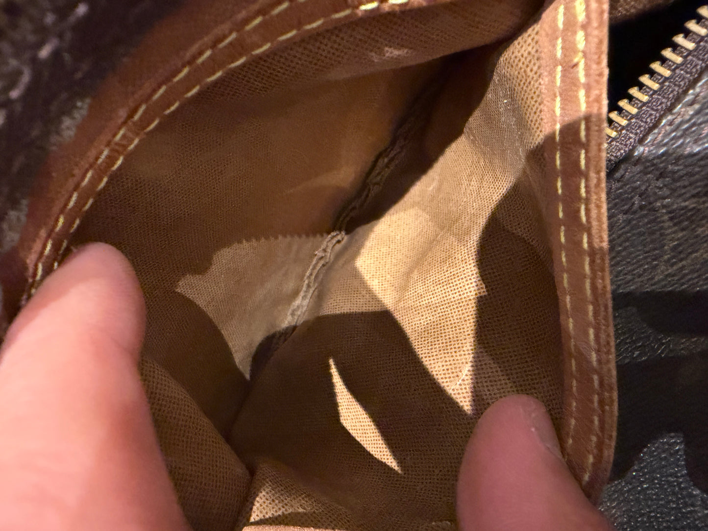 Louis Vuitton speedy 30