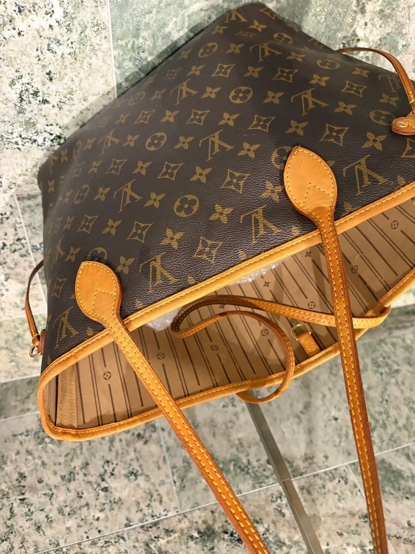 Louis Vuitton Neverfull MM
