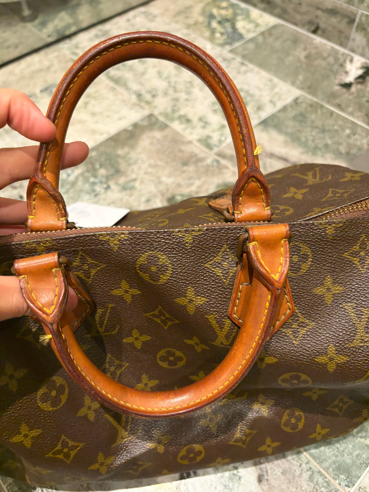 Louis Vuitton speedy 30