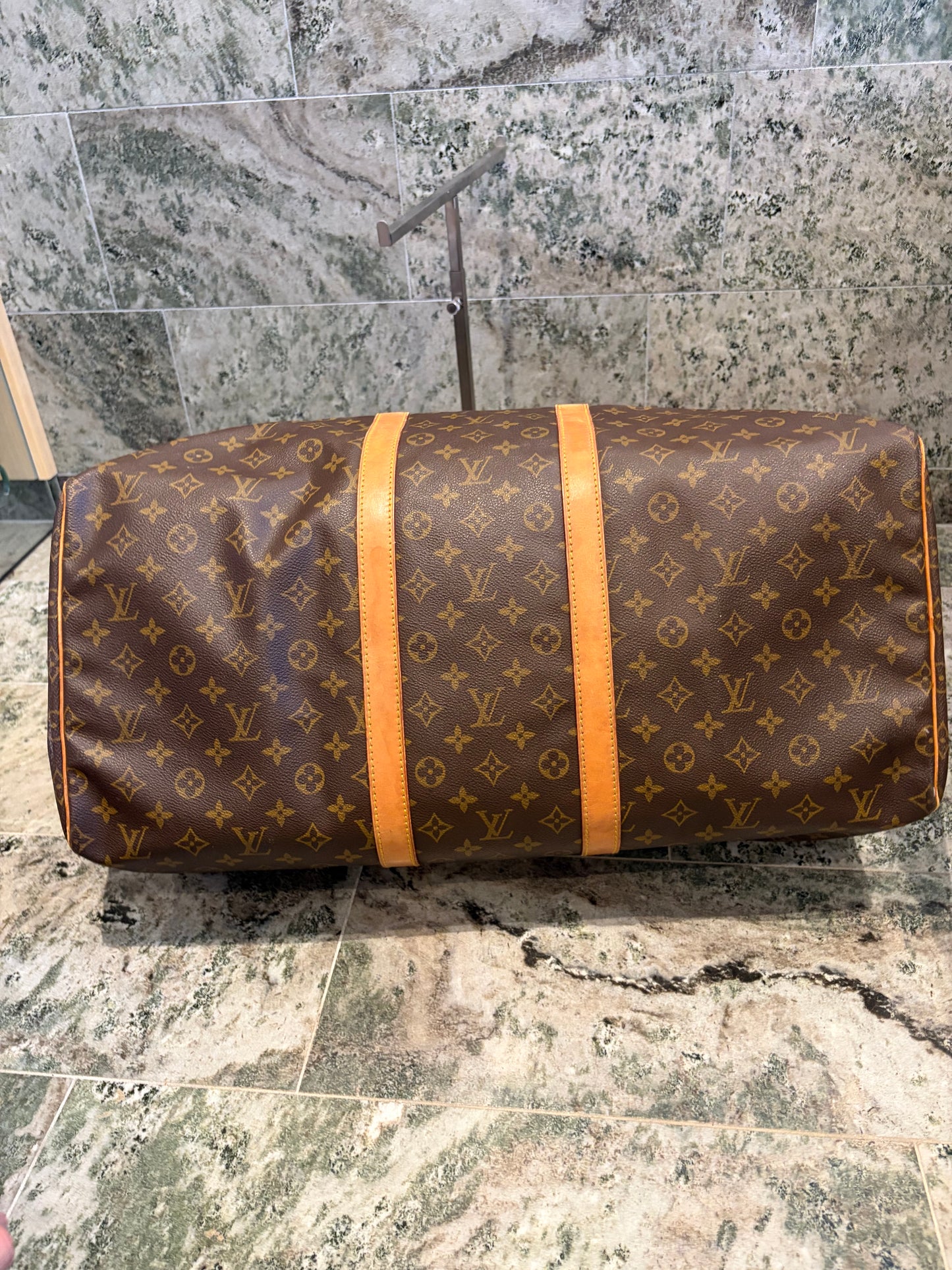 Louis Vuitton keepall 55