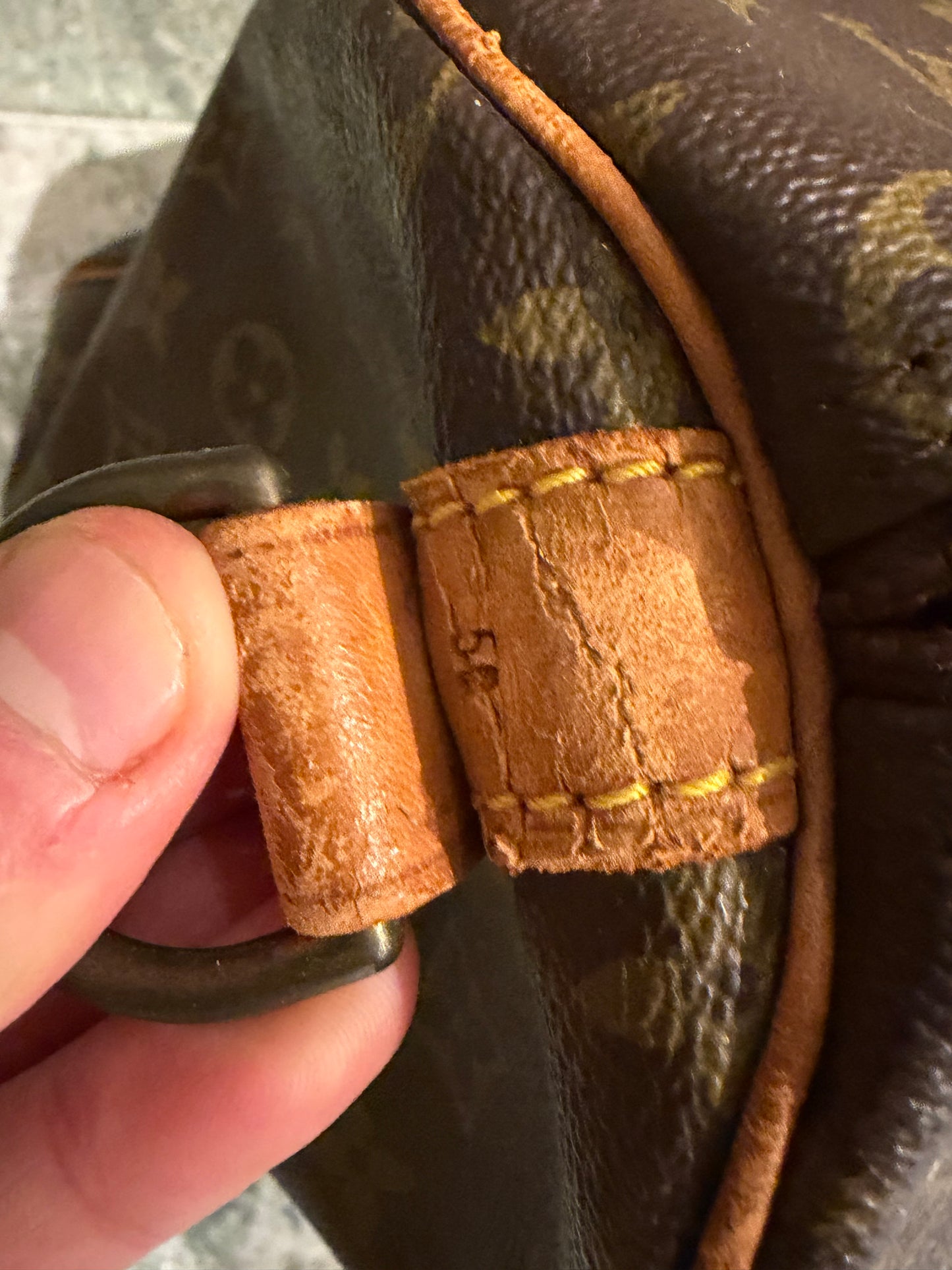 Louis Vuitton keepall bandouliere 50
