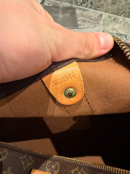 Louis Vuitton keepall 50