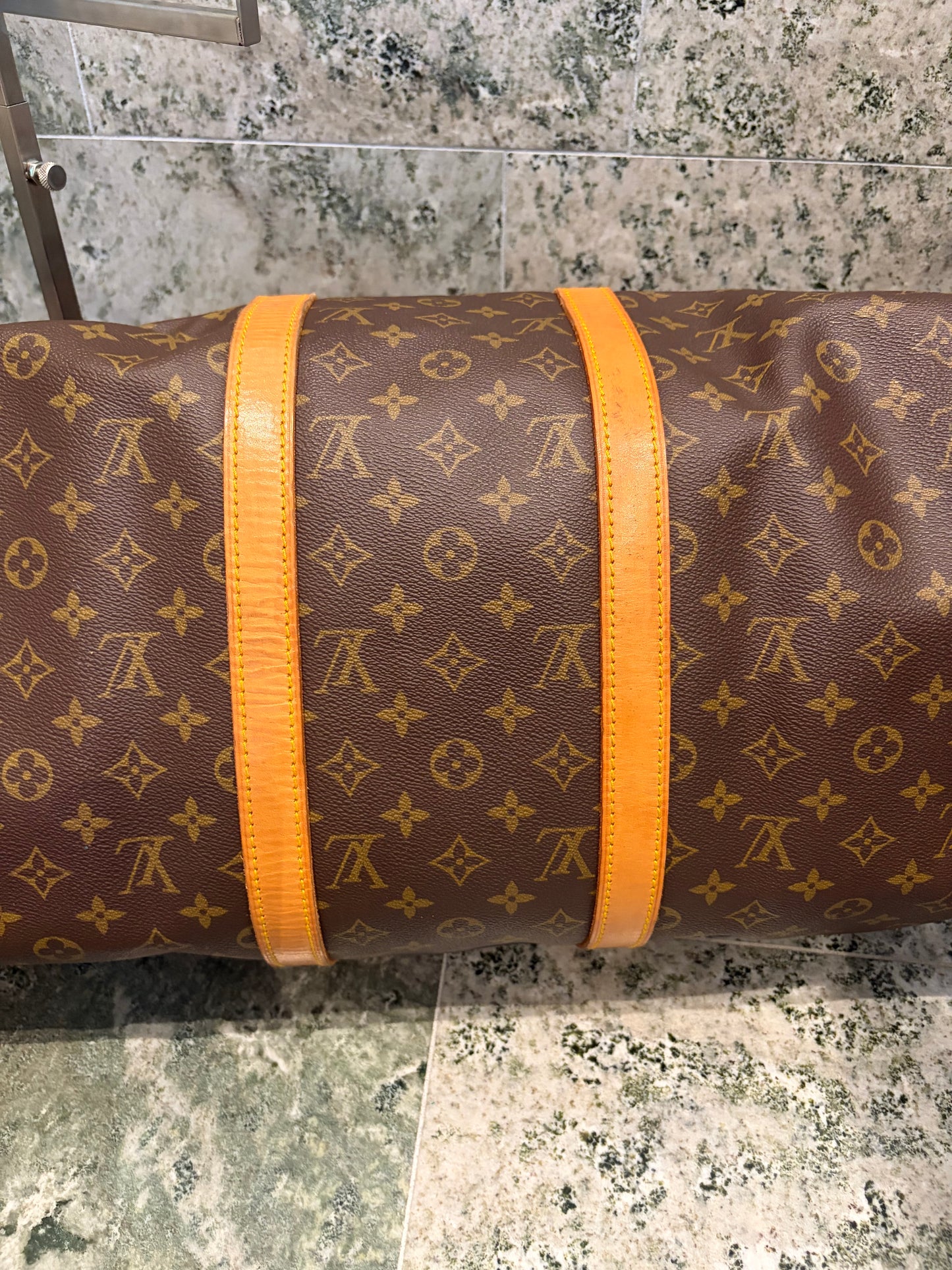 Louis Vuitton keepall 50