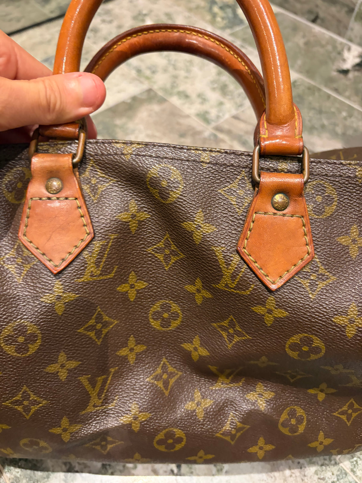 Louis Vuitton speedy 30