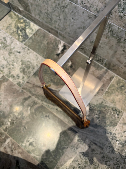 Louis Vuitton pochette accessories