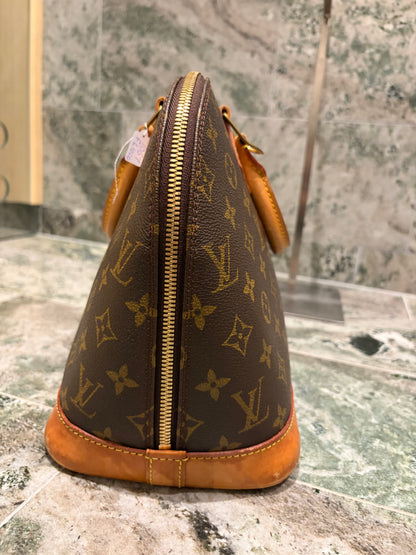 Louis Vuitton Alma PM