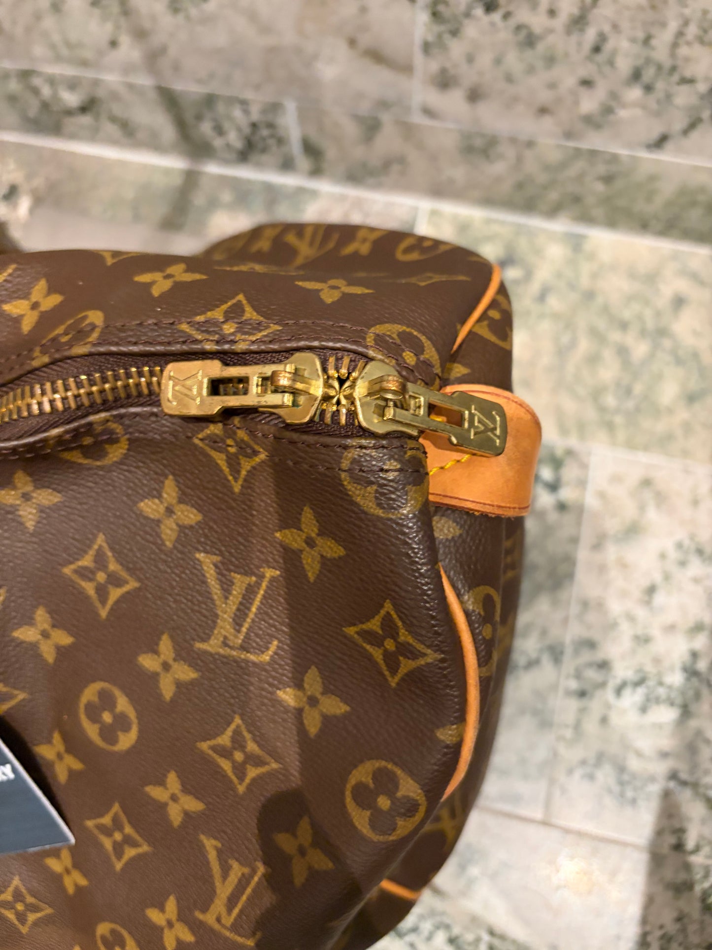 Louis Vuitton keepall 50
