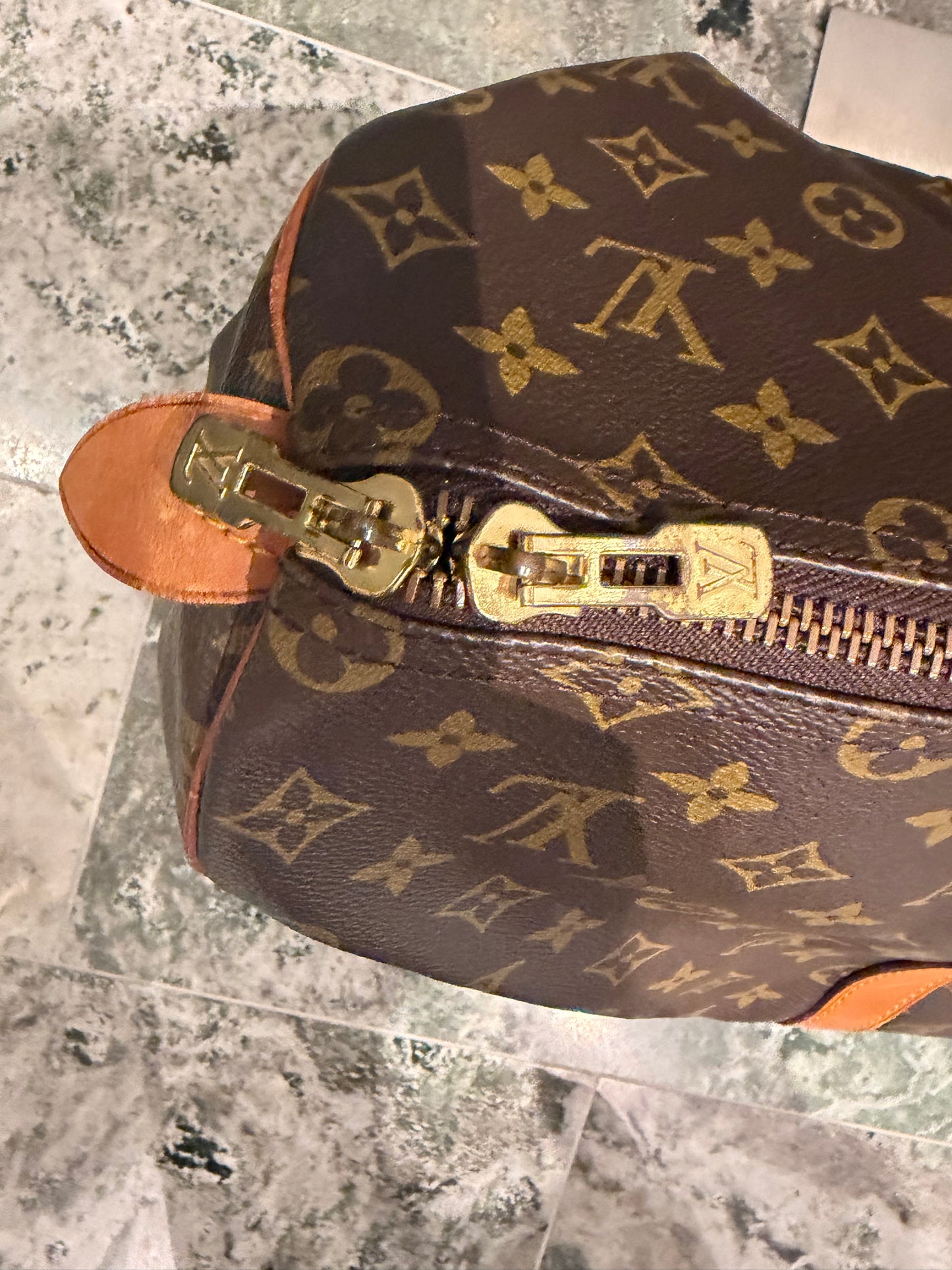 Louis Vuitton keepall 50
