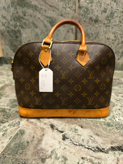 Louis Vuitton Alma PM