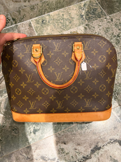 Louis Vuitton Alma PM