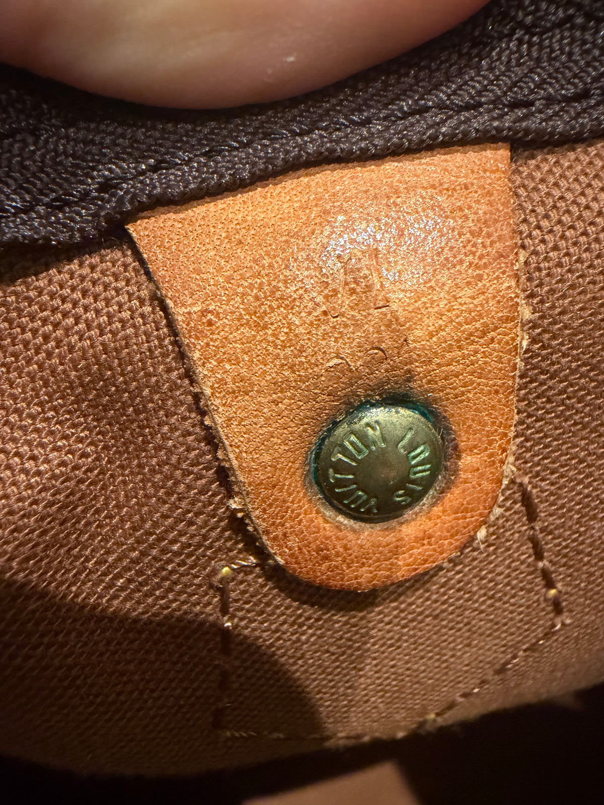 Louis Vuitton speedy 30