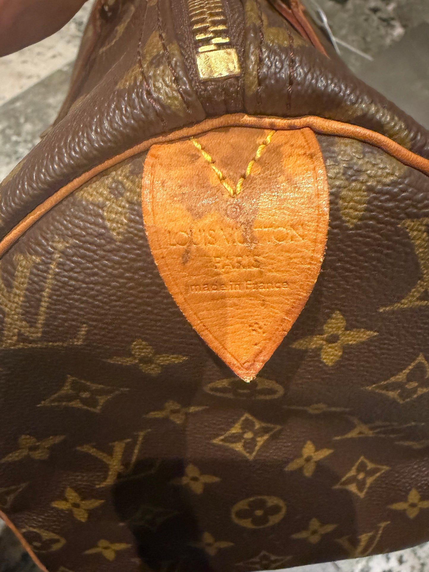 Louis Vuitton speedy 30