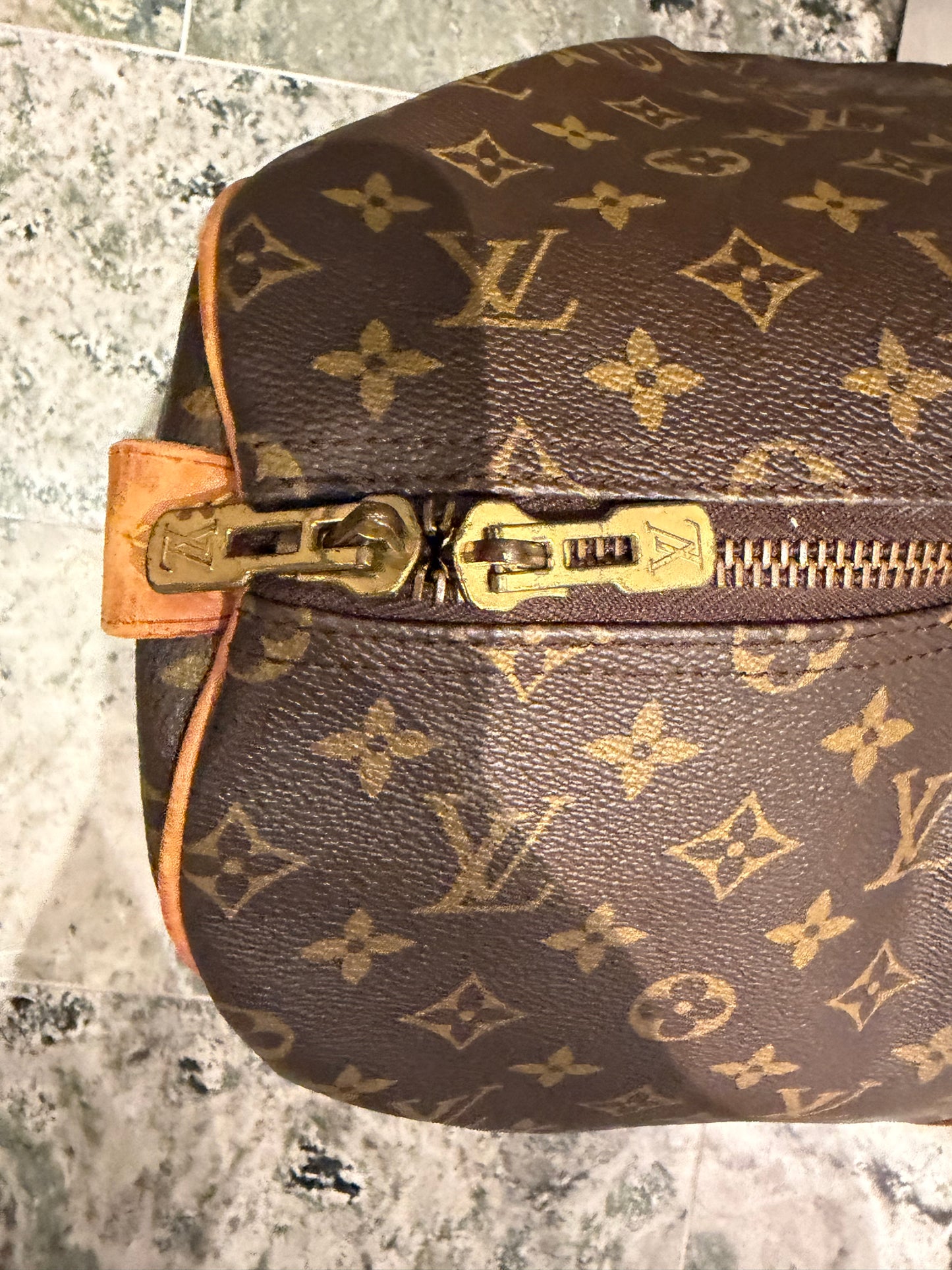 Louis Vuitton keepall 55