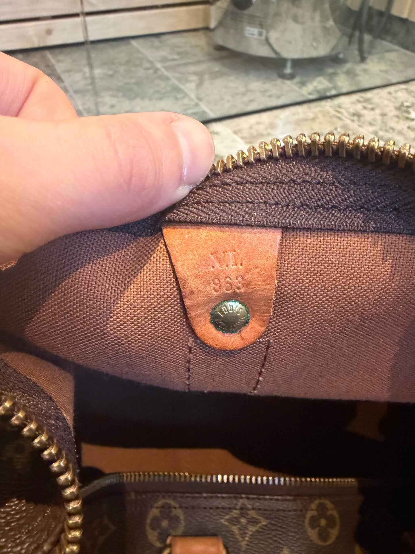 Louis Vuitton keepall 50