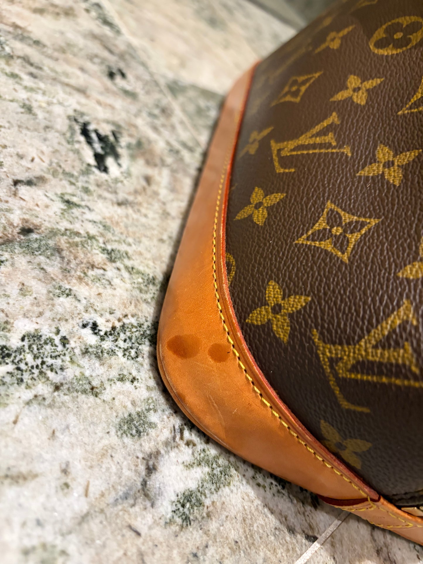 Louis Vuitton Alma PM