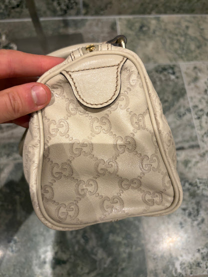Gucci boston bag gg pattern 25