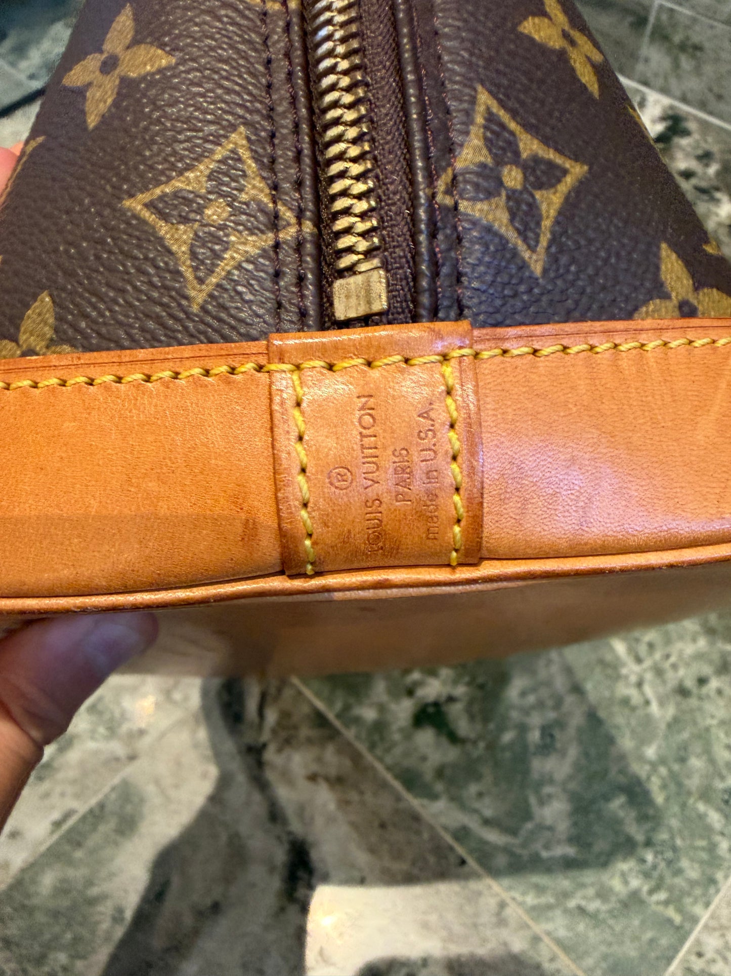Louis Vuitton Alma PM