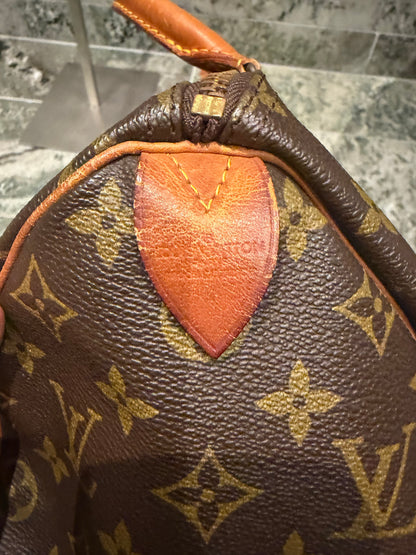 Louis Vuitton speedy 30