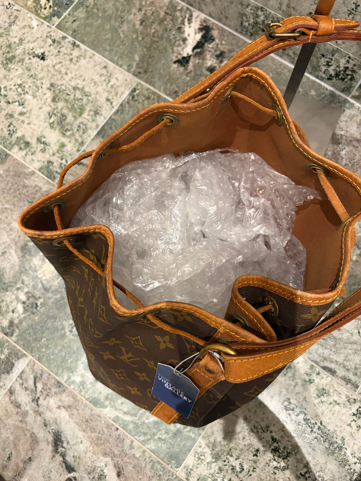 Louis Vuitton Noé pétite
