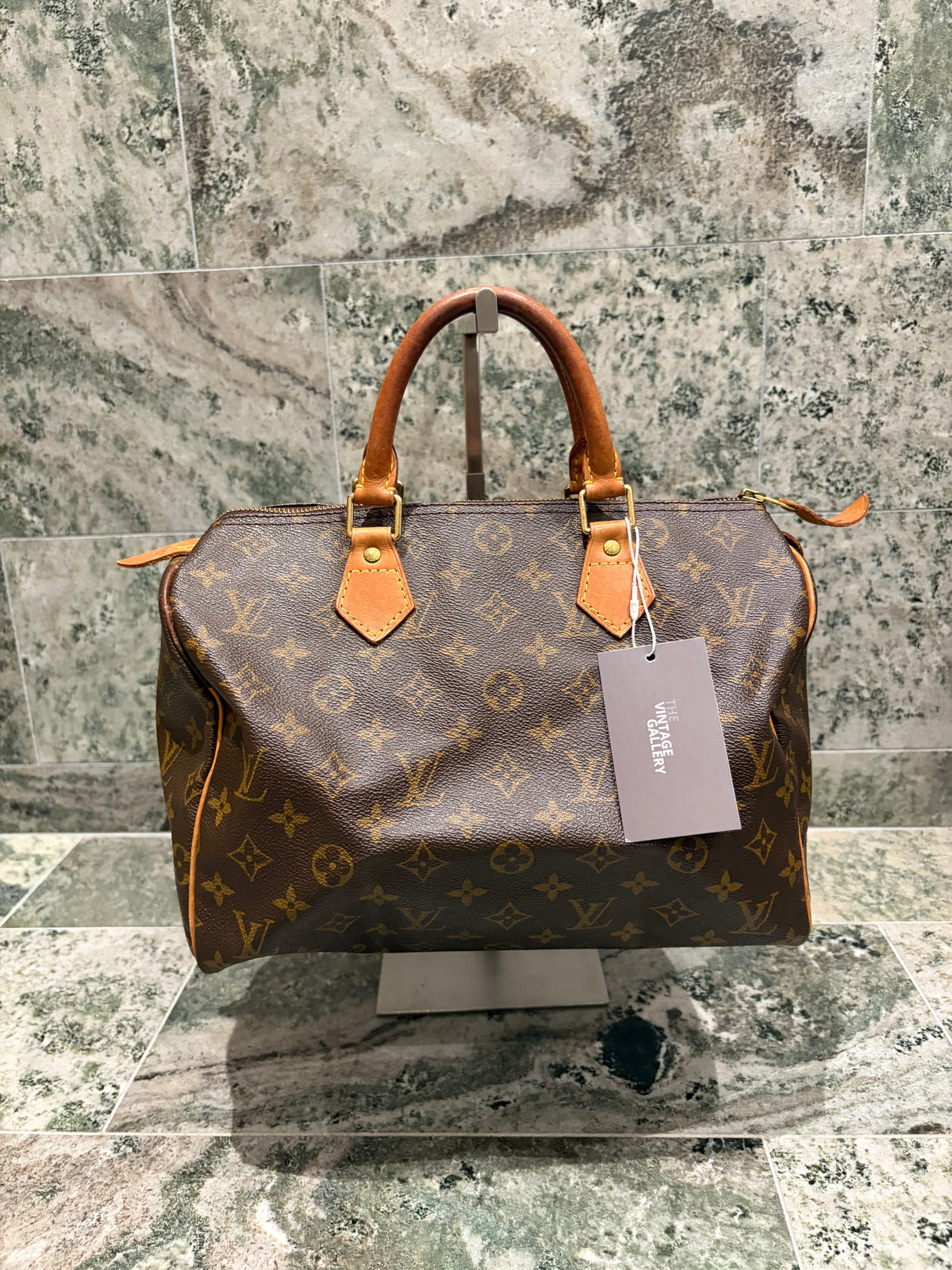 Louis Vuitton speedy 30