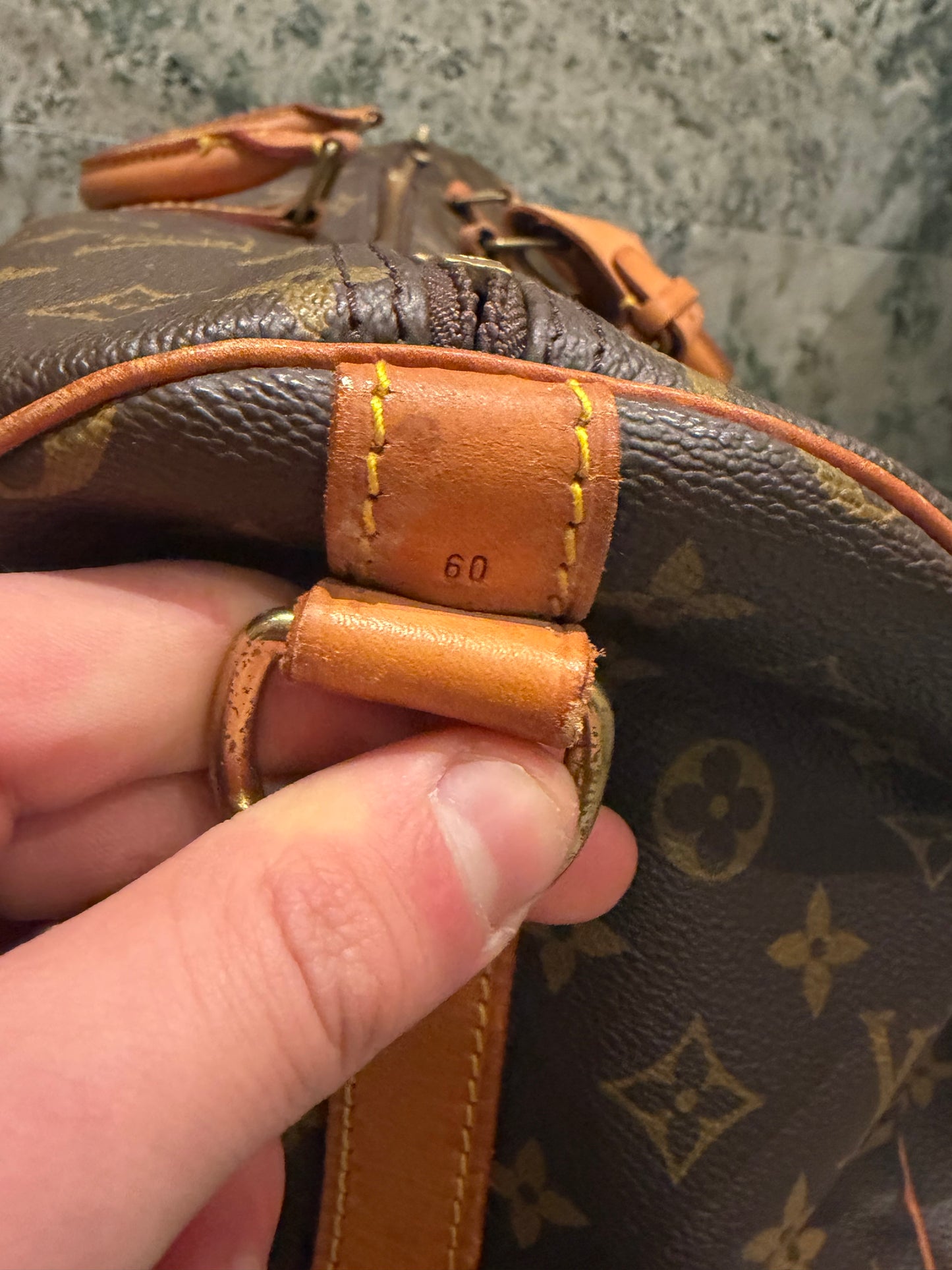 Louis Vuitton keepall bandouliere 60