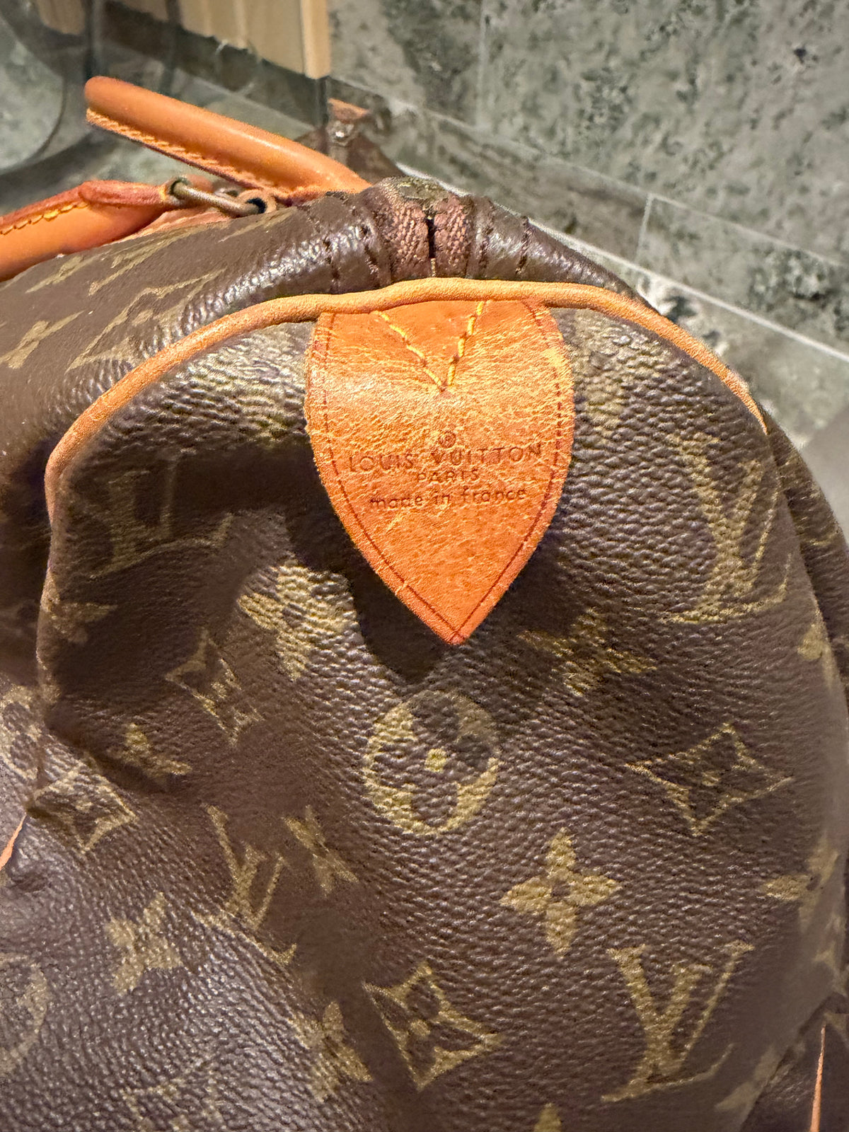 Louis Vuitton speedy 40