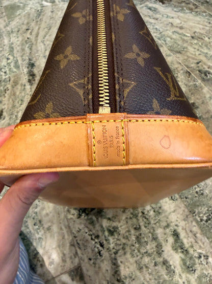 Louis Vuitton Alma PM