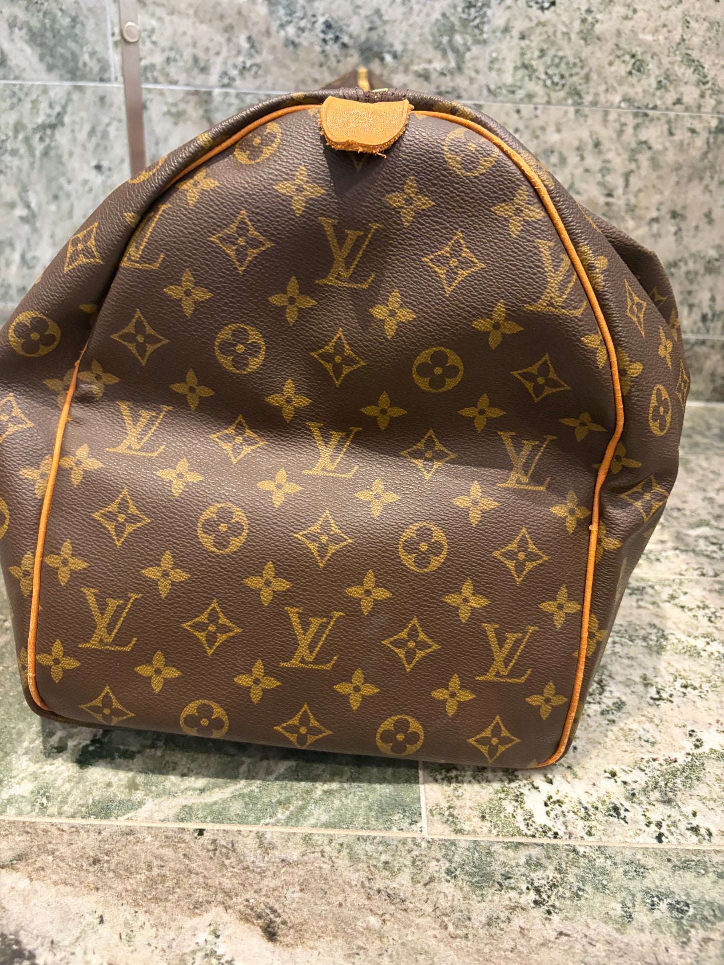 Louis Vuitton keepall 50