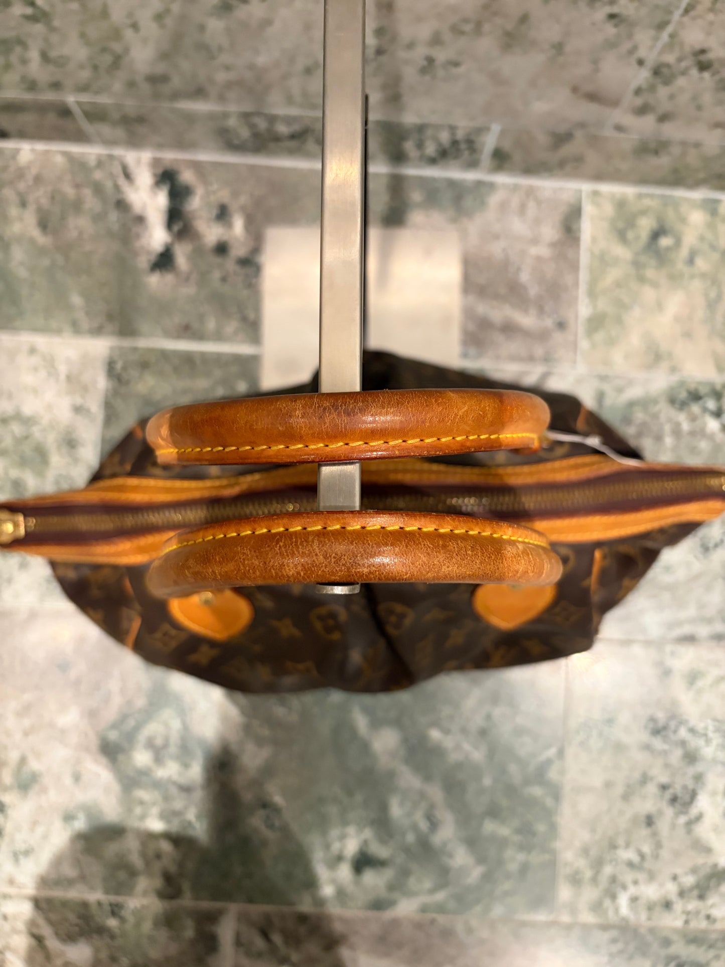 Louis Vuitton Tivoli bag