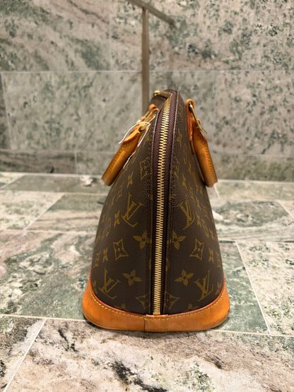 Louis Vuitton Alma PM