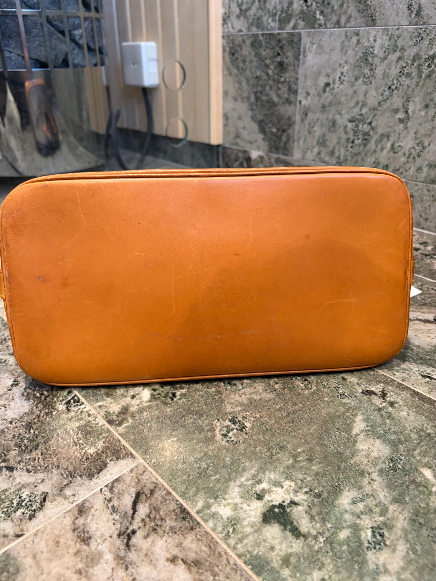 Louis Vuitton Alma PM