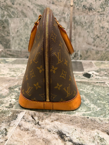 Louis Vuitton Alma PM