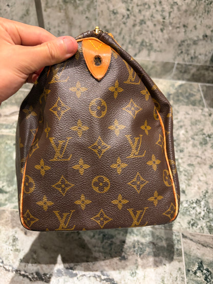 Louis Vuitton speedy 30