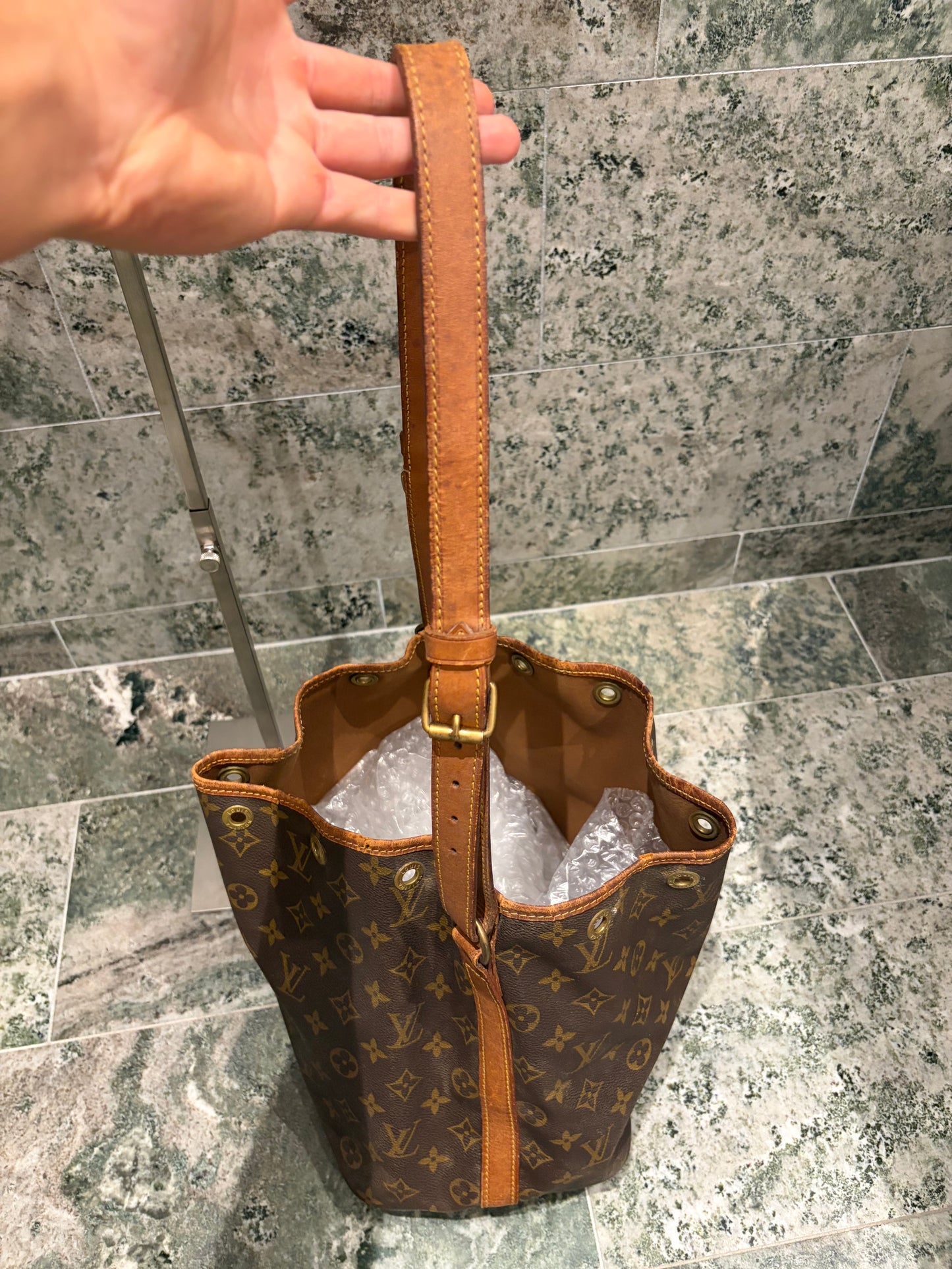 Louis Vuitton Noé pétite