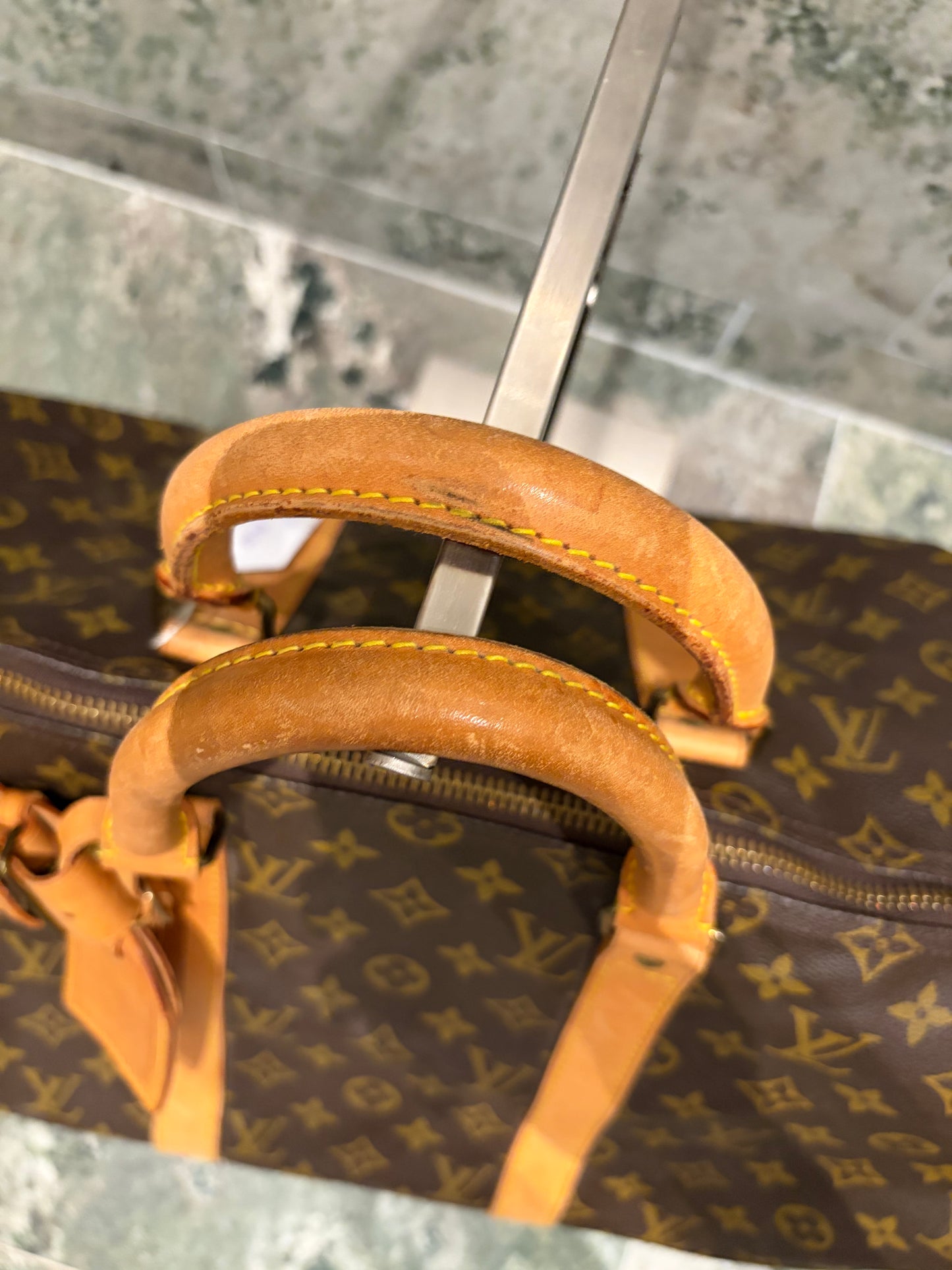 Louis Vuitton keepall 50