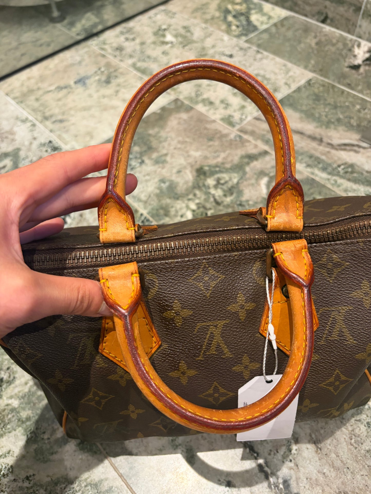 Louis Vuitton speedy 25