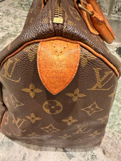 Louis Vuitton speedy 30